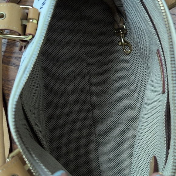 Vintage Dooney and Bourke - Vachetta Leather White & Blue Monogram Satchel - Picture 9 of 12